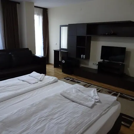 Seasons Club Hotel