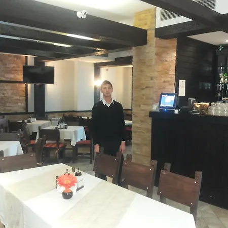 Hotel Seasons Club